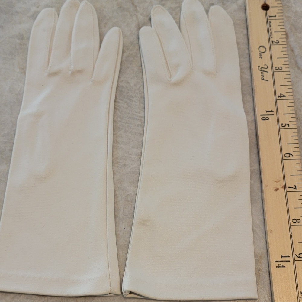 Vintage Gloves 2 pairs